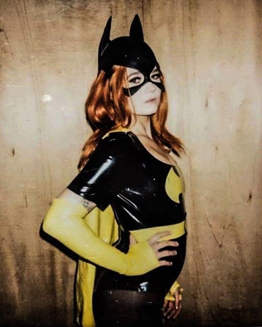 Latex Batgirl Outfit - Bodysuit / Belt / Cape / Gloves