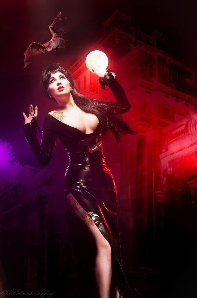 Latex Long Sleeved Elvira Thigh Split Dress with Knife Belt